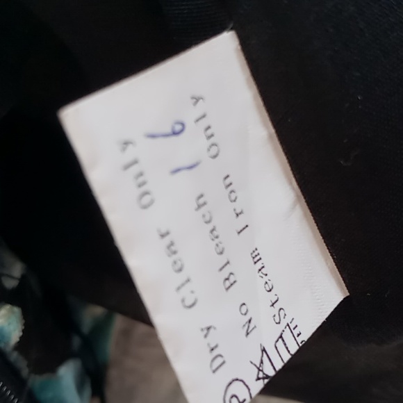 Manyus Vintage 100% Silk Burnout Velvet Skirt With Tulle Lining Ruffle Hem Small - Picture 9 of 10